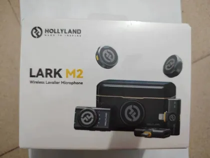 Stock Lark M2 Wireless Lavalier Microphone