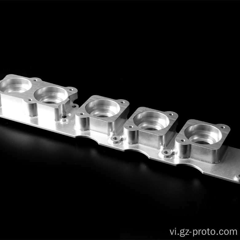 Các bộ phận bằng thép không gỉ CNC chuyển sang dịch vụ phay