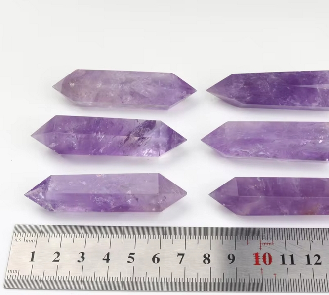Natural transparent quartz healing stone