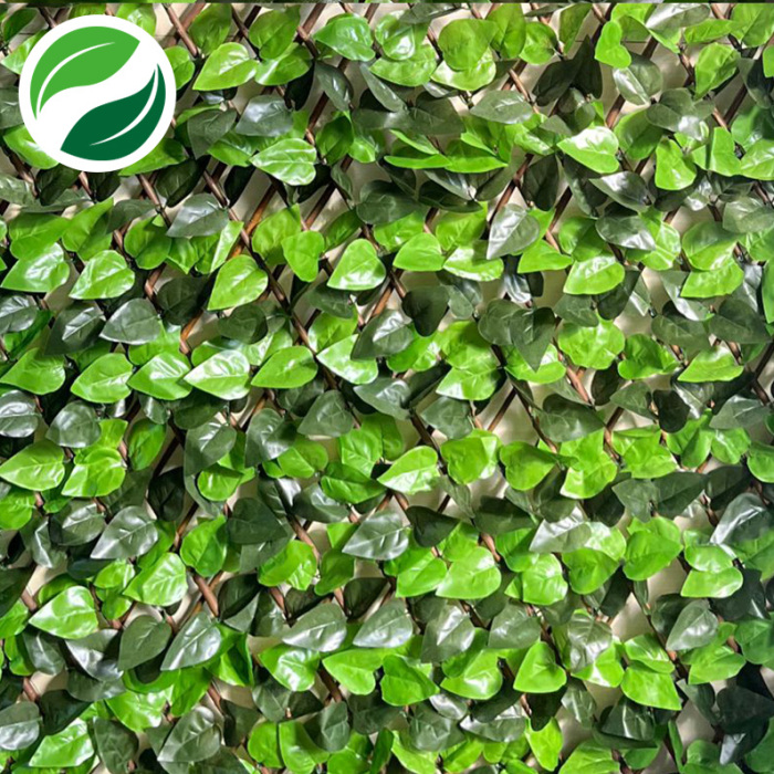 Artificial leaf expansion joint mixed with peach leaves