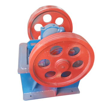 Copper / Iron / Quartz Diesel Jaw Crusher พร้อมหน้าจอขาย