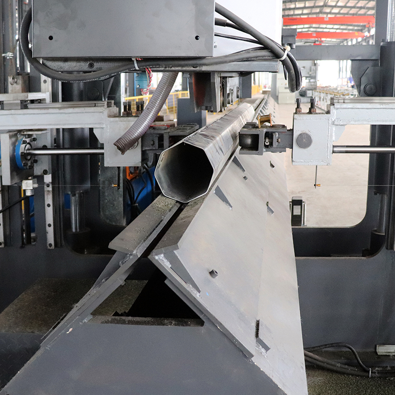 CNC Gantry Seam Welder