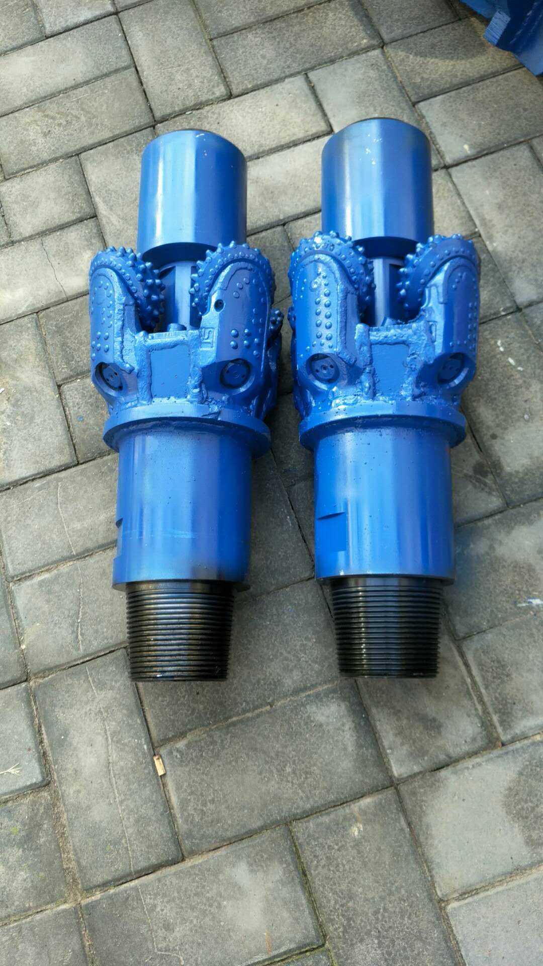 121/4 &quot;IADC 637 4 Cones SPLIT-BIT فتاحة ثقب