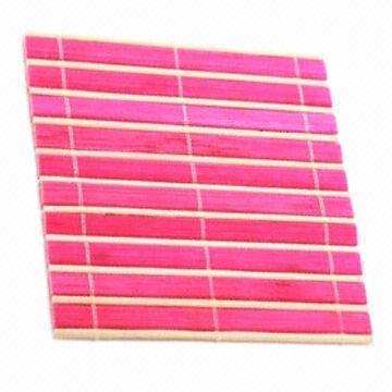 Bamboo placemat, measures 4 x 4cm