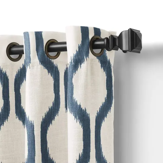 Blackout Printed Curtains: Achieving Style and Function in Your Living Room