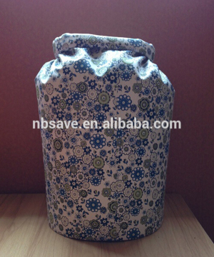 fashion waterproof travel bags