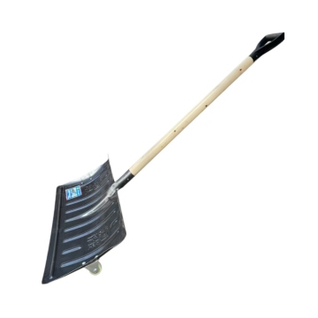 Lightweight Stainless Steel Handle Snow Shovel for Outdoor Use