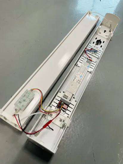 20W Non-Dimming LED Batten Light