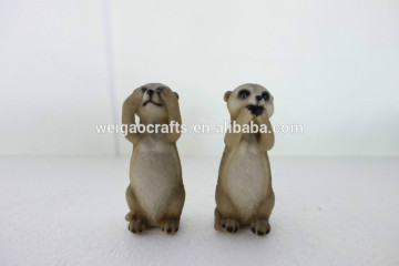 Vintage garden decoration mongoose desert animals