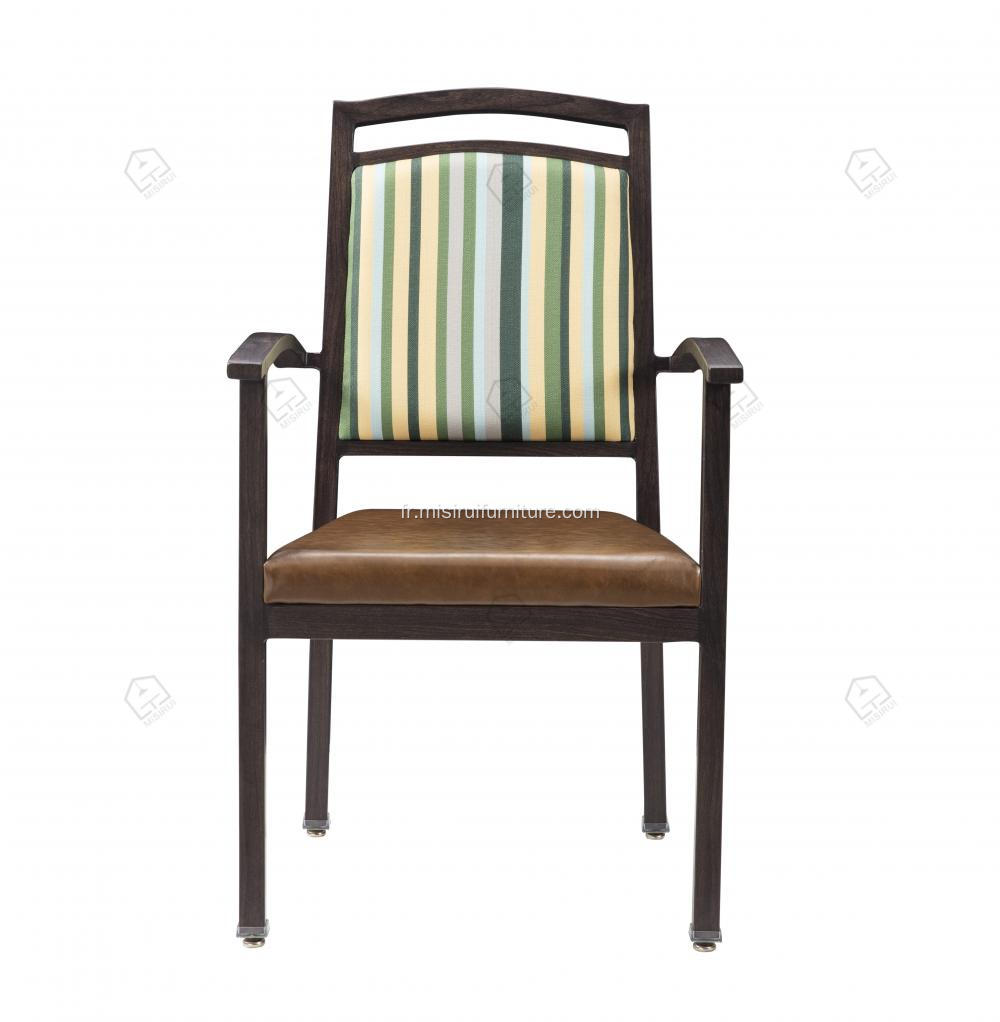 Chaises de restauration en bois modernes de style minimaliste