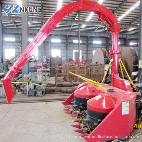 Farm Equipment: Agricultural Tractor Mounted Maize Silage Harvester Machines