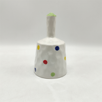 Красочный керамический обеденный колокольчик в горошек