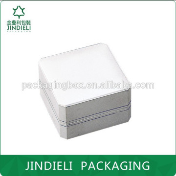 white beauty single watch gift box packaging