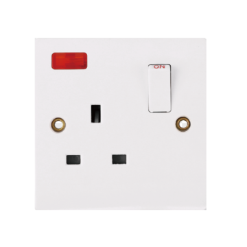 Z Series 1 Gang 13a Switched Socket