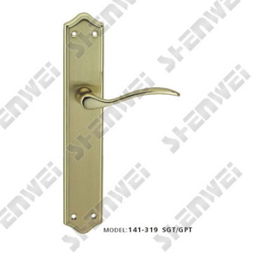 Modern Design Iron Alloy Door Handle on Plate