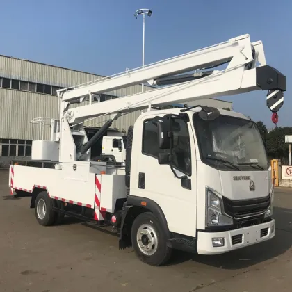 SINOTRUK HOWO 4X2 Elevating Aerial Work Platform Crane Truck