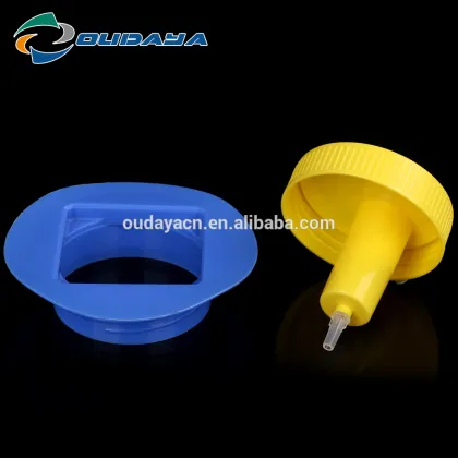 Plastic valve for urinary catheter