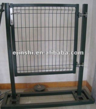 stockade fence gate