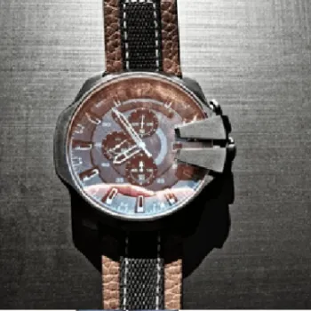 Fashion Sapphire Gemstone Meteorite Custom Watch Dial in Wine Red Green Blue Embrace" 

However, to make it more SEO-friendly and concise, consider this:

"Fashion Sapphire Meteorite Custom Watch Dial - Wine Red Green Blue