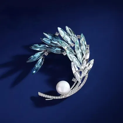 Wheat ear niche brooch