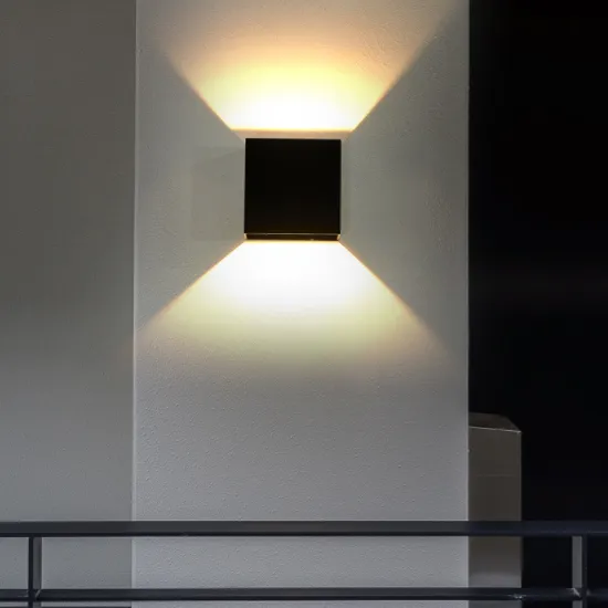 Waterproof Modern Minimalist LED Dimming Outdoor Wall Lamp