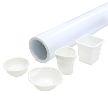 Schwarze PS-Rollen (Polystyrol), weiße PP-Blätter (Polypropylen).