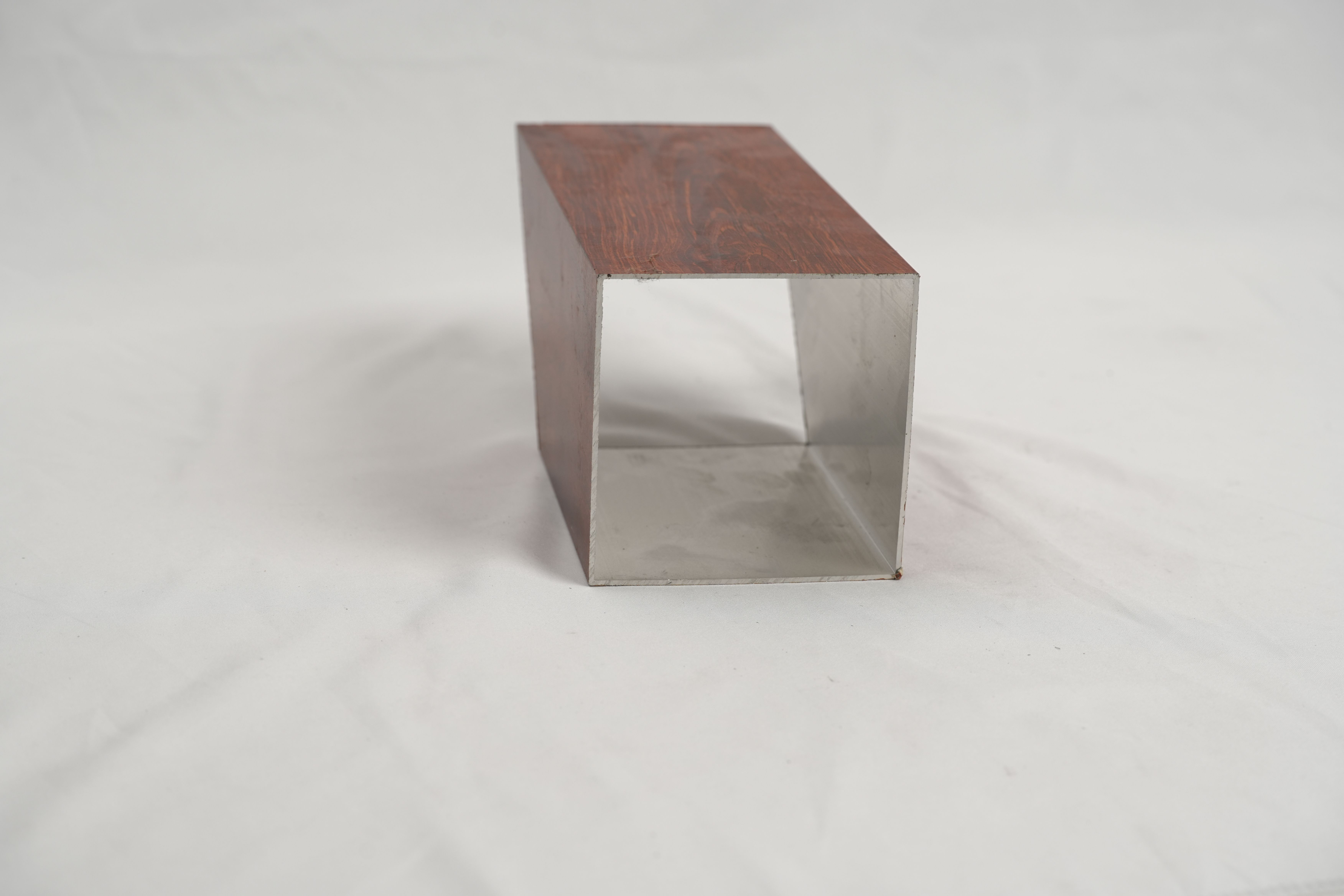 Wood grain transfer printing pipe