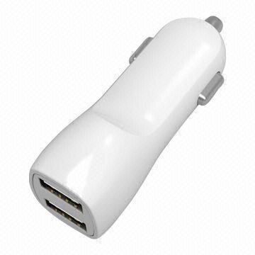 Double USB Car Charger for iPad with 2A Output, 12V Input Voltage