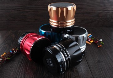 Sem fio Bluetooth alto-falantes alto-falante carro cartão Mini para iPhone Laptops pequenos alto-falantes Subwoofer