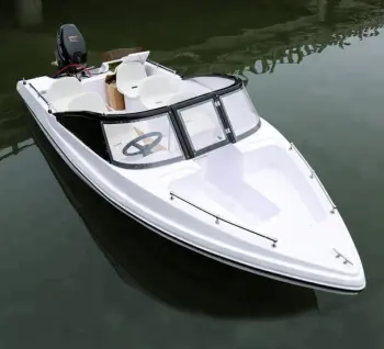 Affordable 6 Seater Fiberglass Fishing Boat for Water Activities