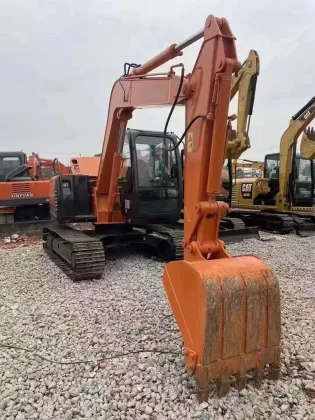 Small Hitachi 70 Excavator - Low Price and Factory Supply
