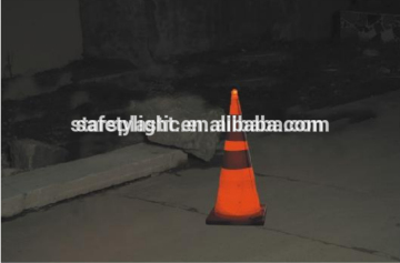 2015 the latest style with highly reflective tape on EXW price base solar expandable traffic cone