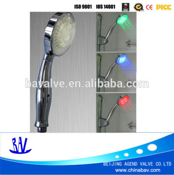 Automatic changing multi colour show head, temperature colour changing facuet