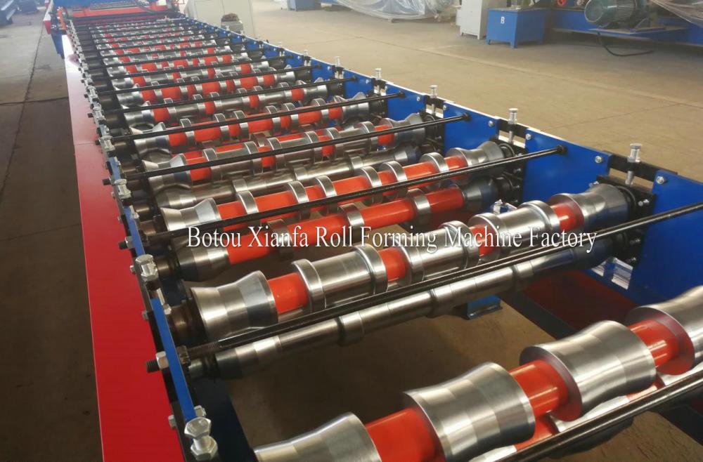 Roofing Tile Insulation Roll Forming Machine