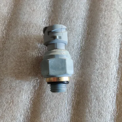 Common and Genuine Stop Lamp Switches for Foton Truck Parts