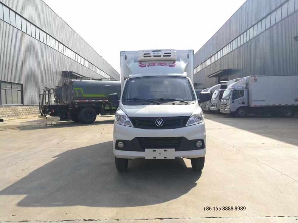 Foton Meat Hook Refrigeration Truck 2 Jpg