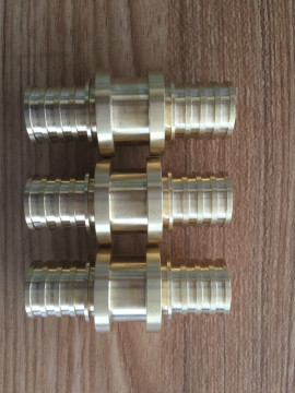 DR Brass Fittings for PEX-a pipes