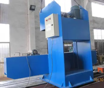 Conical Light Pole Hydraulic Straighten Machine