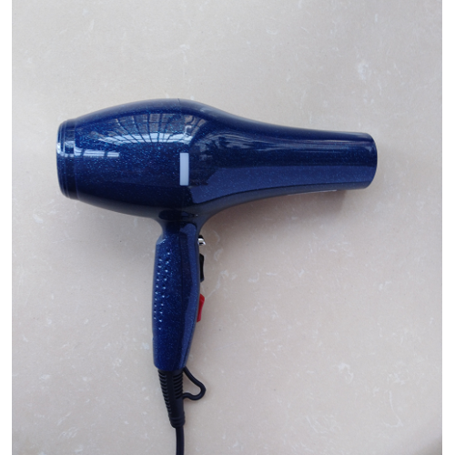 Hairdresser Using Wire Cord Powerful Nuzzle Hair Dryer