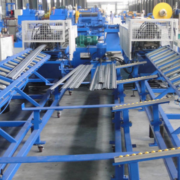 Roll shutter door making roll forming machine