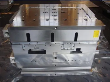 double shots mould base and mould