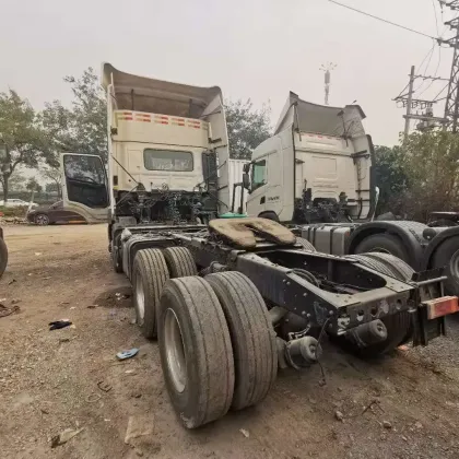 Used Hino 700 6X4 400HP Leaf Spring Suspension Trucks Secondhand Truck Tractor Head
