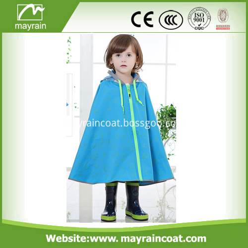  Lovely PVC Kids Rain Suit