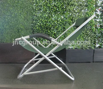 Folding reclining beach chair