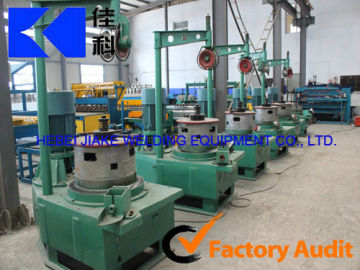 Pully type wire drawing machine