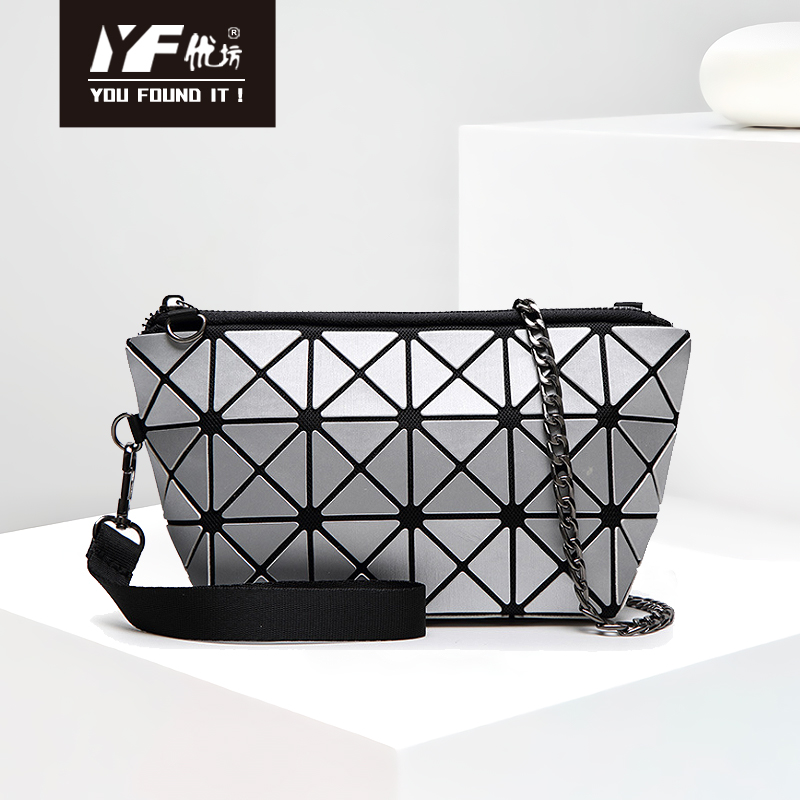 Bolso de mujer con cepillado geométrico Moda Diamante Hombro Hombro Bolsa de cadena plegable Bolsa de temperamento