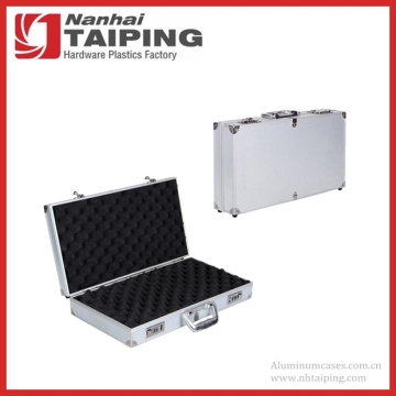 Silver Aluminum Framed Hand Gun Pistol Storage Case