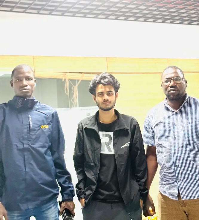 The Burkina Faso delegation visited Xinxuanyao Automobile and reached an annual cooperation in 2025
