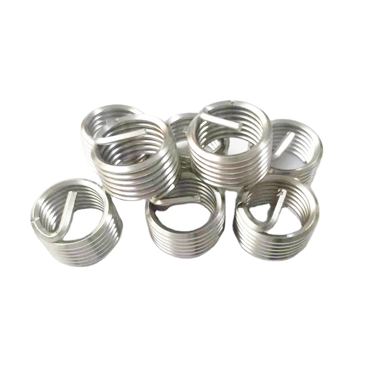 304 Stainless Steel ST 4*0.7 Type Wire Thread Sleeve Fasteners