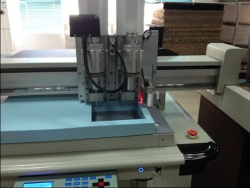 EVA Foam Sport Mat Foam Digital Cutting System Sample Maker Cutting Machine
